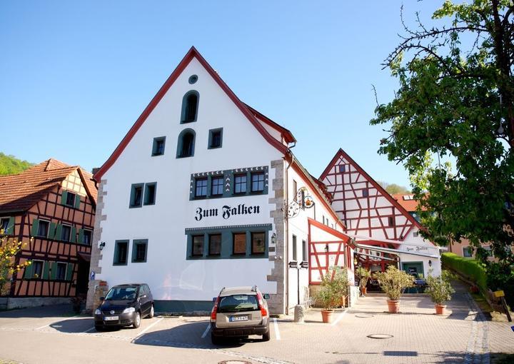 Landhaus zum Falken